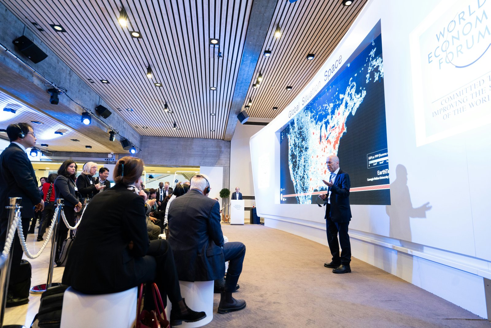 مؤتمر هيئة مهندسي الكهرباء والإلكترونيات 2026 الدولي الخامس للهندسة التحكمية والروبوتات ينعقد في الصين بنخبة من الخبراء العالميين